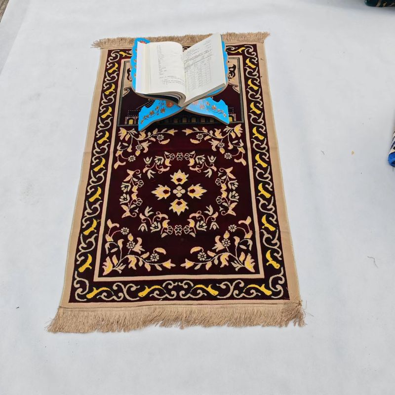 Home Furniture flocked carpet Middle East building anti slip carpet_voghion.com