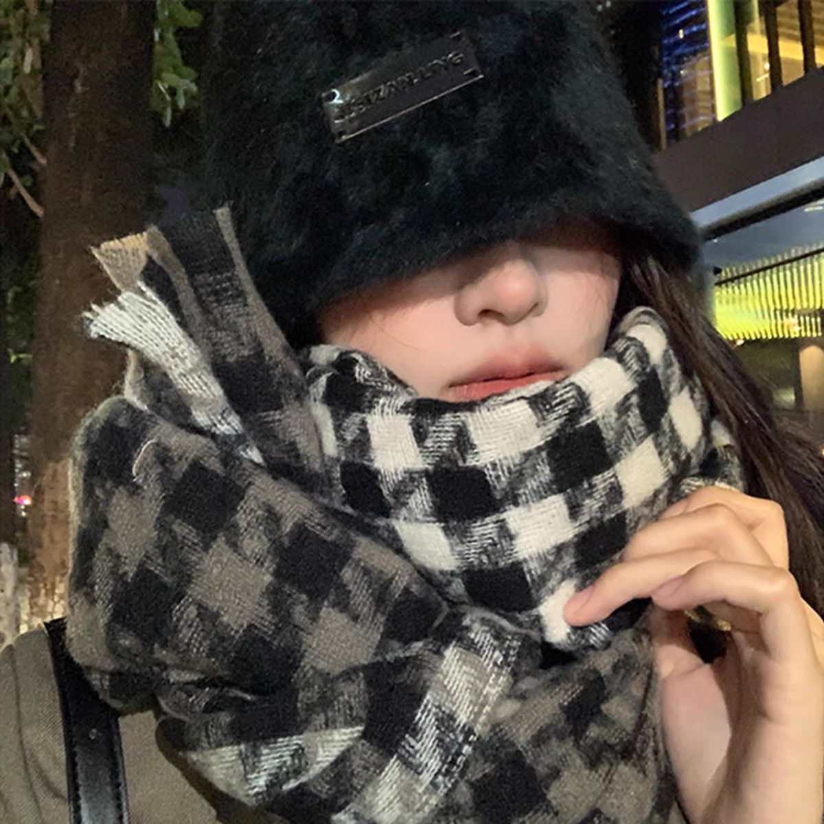 New Thousand Bird Grid Scarf Women's Shawl Dual Use Korean Version Versatile Explosive Warm New Winter Advanced Student Scarf_voghion.com