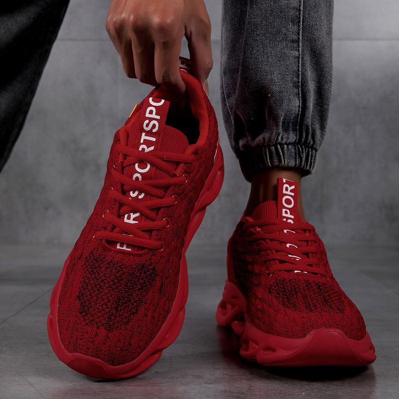 Special men's shoes non-slip, waterproof and oil-proof breathable casual men light_voghion.com