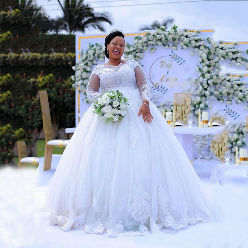 Women's Clothing Long Sleeved Wedding Dress Bride New White Lace Large Size Floor Length Wedding Dress_voghion.com