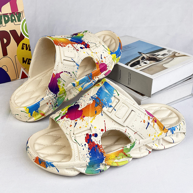 Men Slippers External Wear With Thick Sole Super Soft Non-Slip Sandals Open Toe Pillow Beach Slippers for Summer
_voghion.com