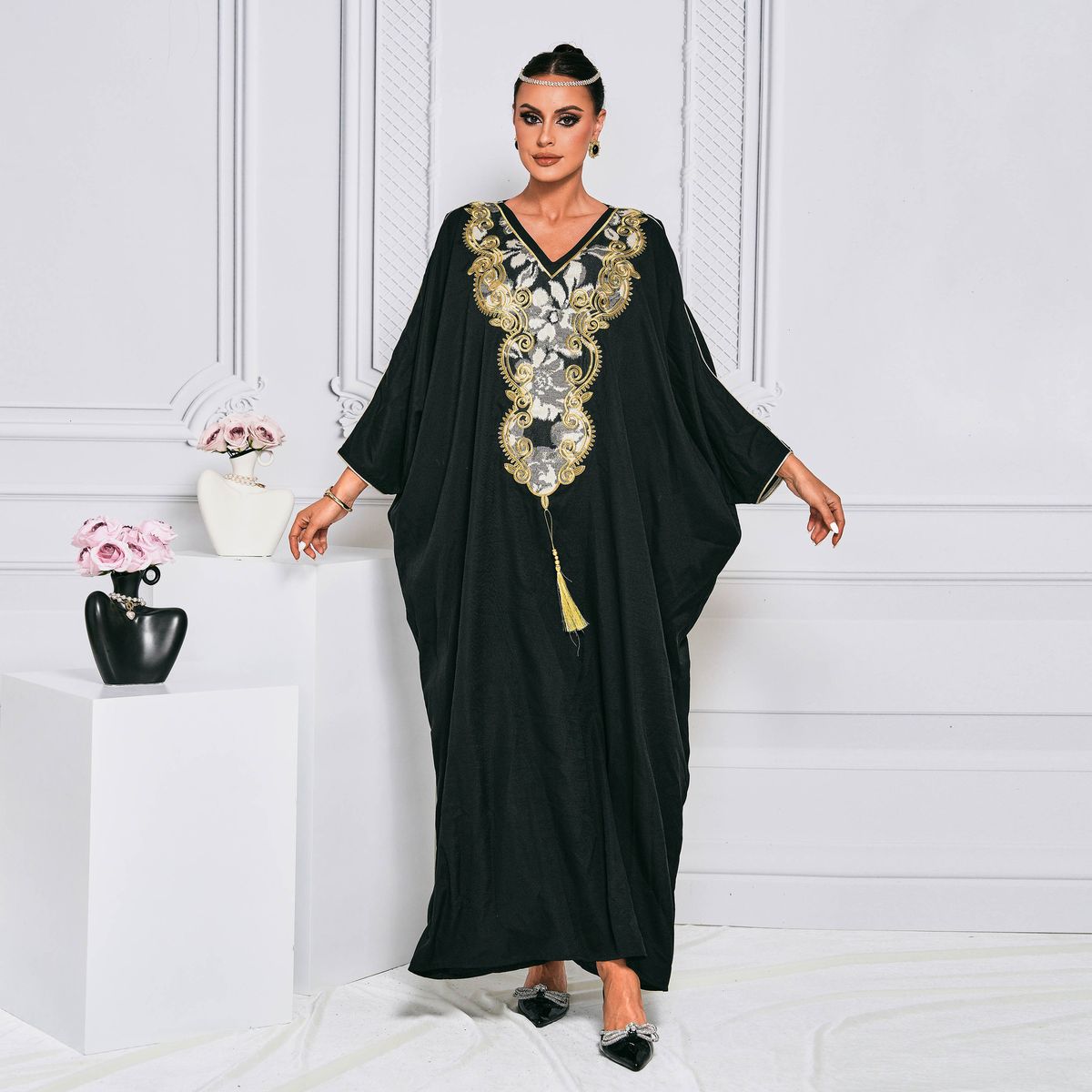 Női ruházat közel-keleti muszlim ruházat hosszú V-nyakú, denevérujjú, laza, divatos, nagy méretű ruha nőknek_voghion.com