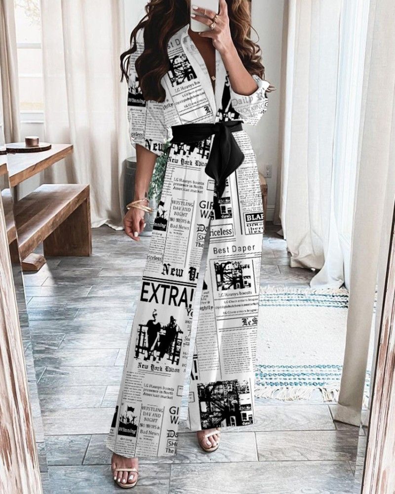 Mono holgado de cintura media con cinturón y estampado de periódico para mujer_voghion.com