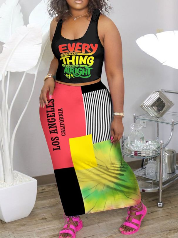 Set od 2 komada: top u boji s printom slova i duga suknja s printom slike_voghion.com