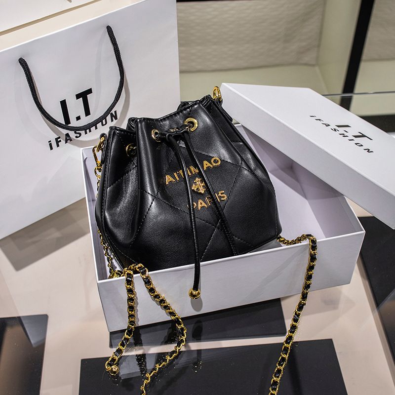 P7 New Fashion Square Fat Mini Shoulder Bag Versatile Crossbody Genuine Leather Diamond Bucket Bag Dropshipping_voghion.com
