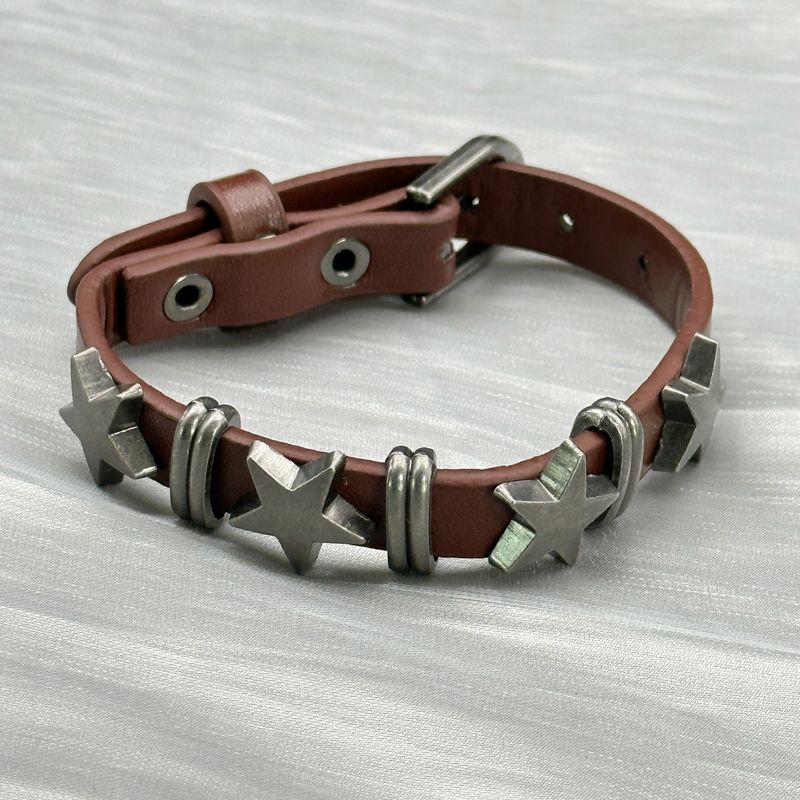 Collar de cuero con pentagrama Y2K de estilo punk oscuro para mujer, con capas de cuentas y accesorios de estilo cubano._voghion.com