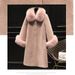 Cappotto in pelliccia sintetica da donna – Giacca invernale di media lunghezza con collo in pelliccia di volpe in bianco, rosa nebbia e beige_voghion.com