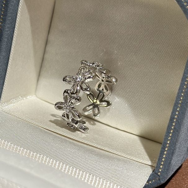 S925 Sterling Silver Flower Ring Medieval Niche Design Simple Vintage French Hollow Flower Opening Ring_voghion.com