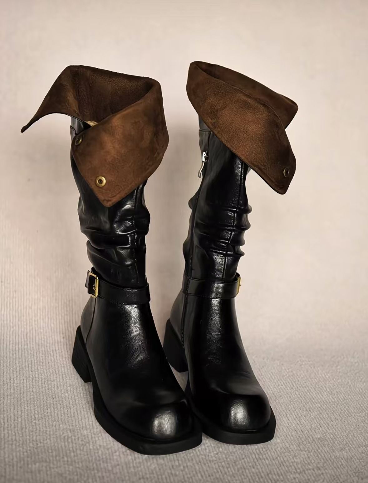 Rindslederversion ~ 2025 Winter neue dicke Sohlen Modestiefel Retro hohe Stiefel auf beiden Seiten, Gürtelschnalle Ritterstiefel, lange Stiefel_voghion.com