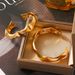 Französisches Hot Selling Geometric Concave Convex Adjustable Opening, einfaches Armband aus Kupfermaterial und vergoldet_voghion.com