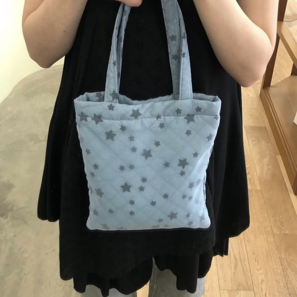 Borsa a mano in rete trapuntata con motivo a stelle Current/coyse*o_voghion.com