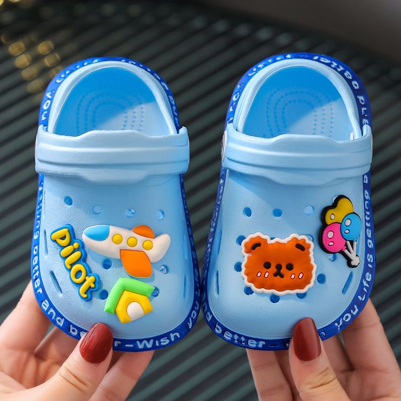 Children's sandals for girls in summer, small and medium sized children, babies, indoor soft soled non slip cartoon little boy's baotou hole shoes_voghion.com