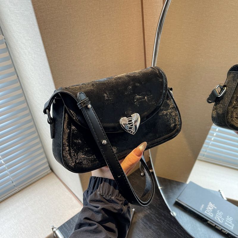 Borsa a tracolla piccola e versatile quadrata da donna autunno/inverno 2025_voghion.com