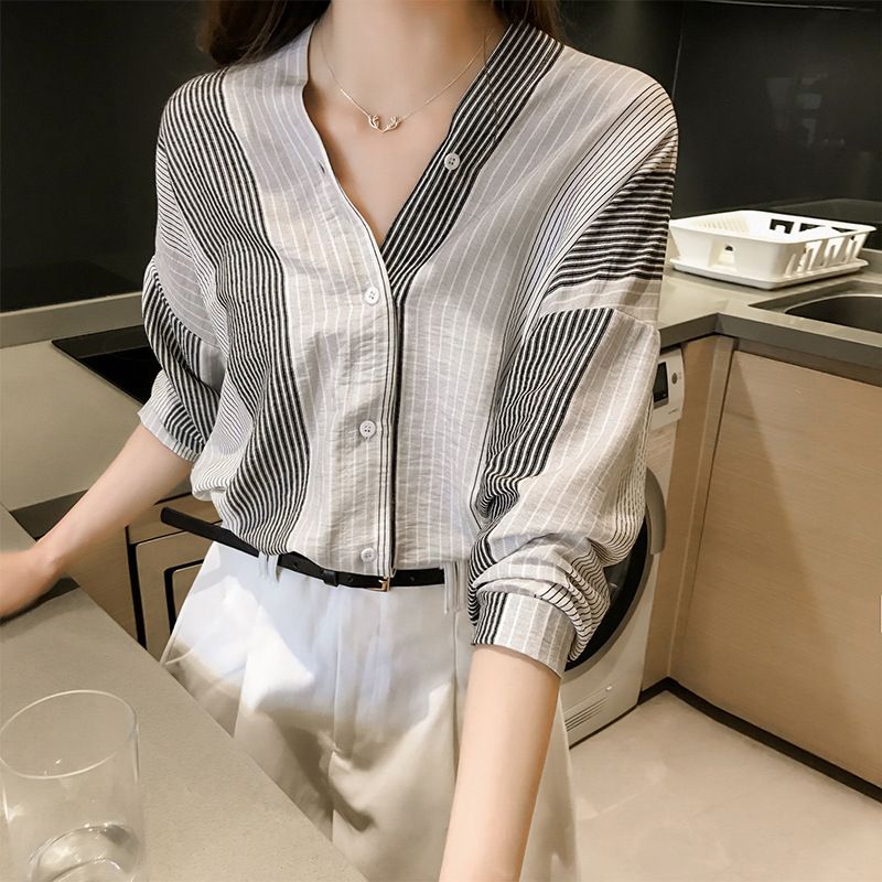 Women's plus size fat MM loose BF striped shirt women's long-sleeved V-neck top shirt bottoming shirt trendy_voghion.com
