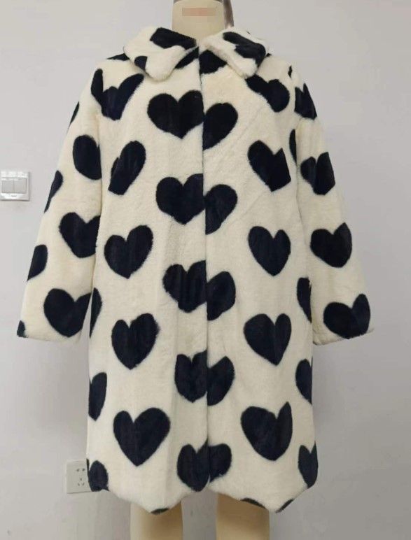 Elegant Long Faux Fur Coat With Heart Pattern, Warm Winter Overcoat For Women, Plus Size Available, White Rabbit Fur-Like Texture_voghion.com