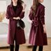 Elegante trench da donna di media lunghezza: elegante e versatile per la primavera e l'autunno, classico design doppiopetto_voghion.com