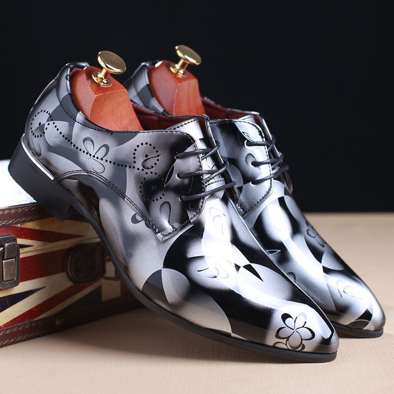 2559 【 Collection People 】 Coiffeur pointu pour hommes britanniques grande taille, chaussures de boîte de nuit, coiffeur verni tendance version coréenne, chaussures,_voghion.com