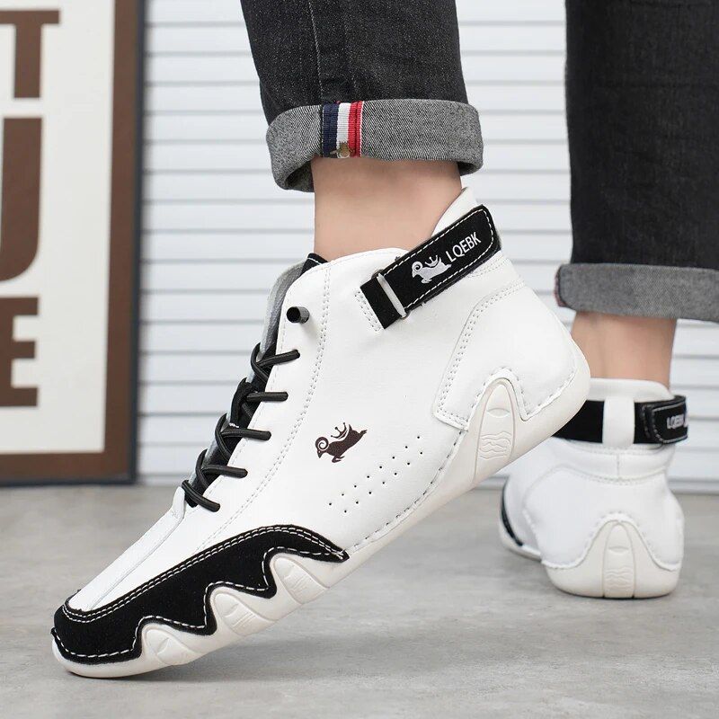 Men Sneakers Shoes For Men 2023 Casual Leather Shoes Outdoor Light Luxury Man Shoes Lace-Up Fashion Roman New Male Moccasins_voghion.com