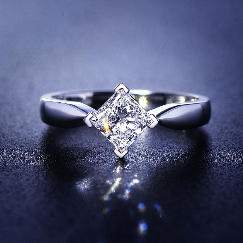 Gioielli con anello in zircone alla moda, accessori per le mani placcati in platino_voghion.com