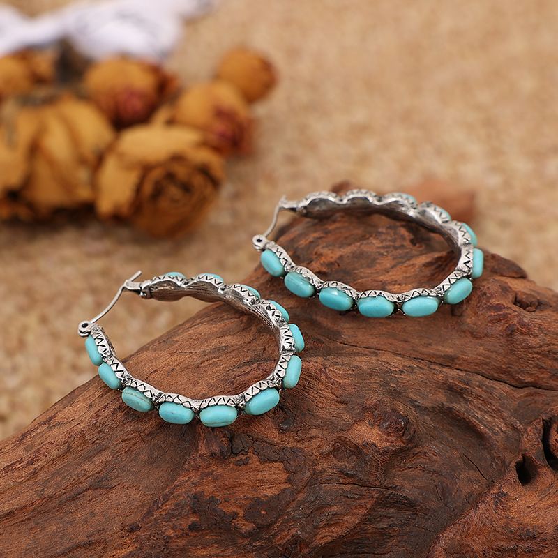 Orecchini a cerchio in stile etnico unico con turchese a forma di U_voghion.com
