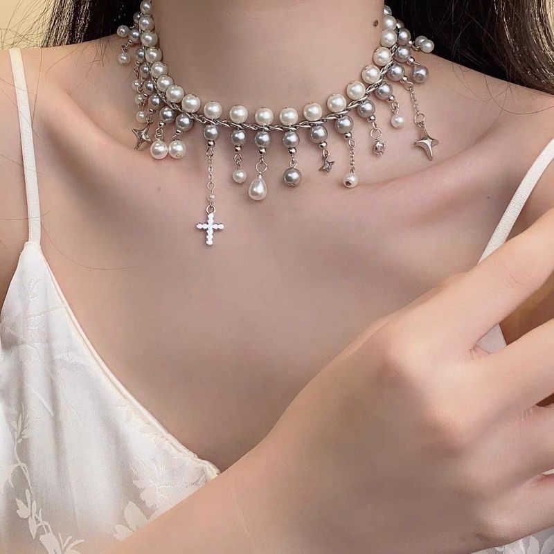Colar de pérolas de camada dupla com cruz de estilo cool e doce, quatro estrelas, indústria pesada, requintado, corrente de clavícula com borla de alta qualidade_voghion.com