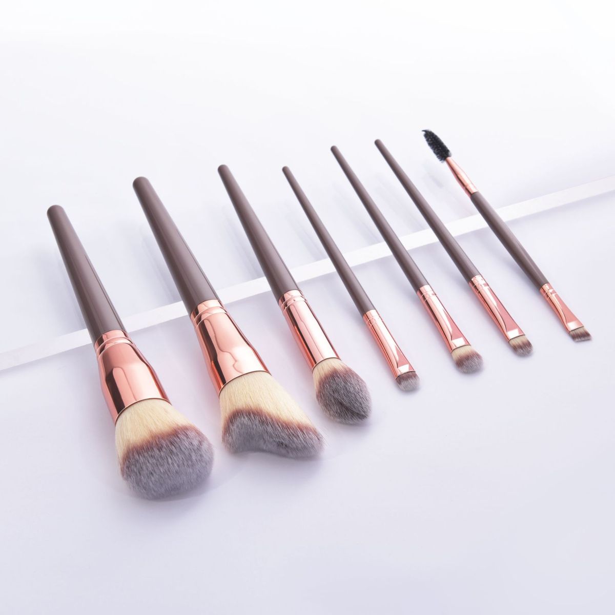 7/15 pezzi Pennelli per trucco Big Mac Set Pennello per ombretto Pennello per cipria in polvere Strumenti di bellezza GUJHUI_voghion.com