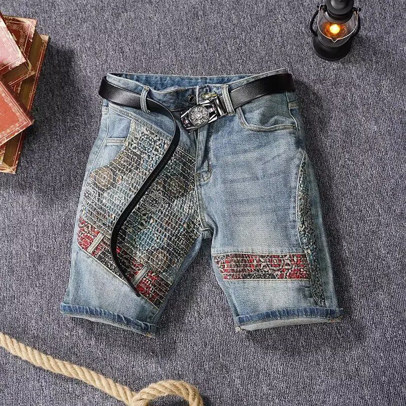 Herrenbekleidung Patchwork-Jeansshorts Herren Slim Fit Jeansshorts mit Patchwork und Stickerei – Lässige Streetwear-Shorts mit geradem Bein für den Sommer_voghion.com