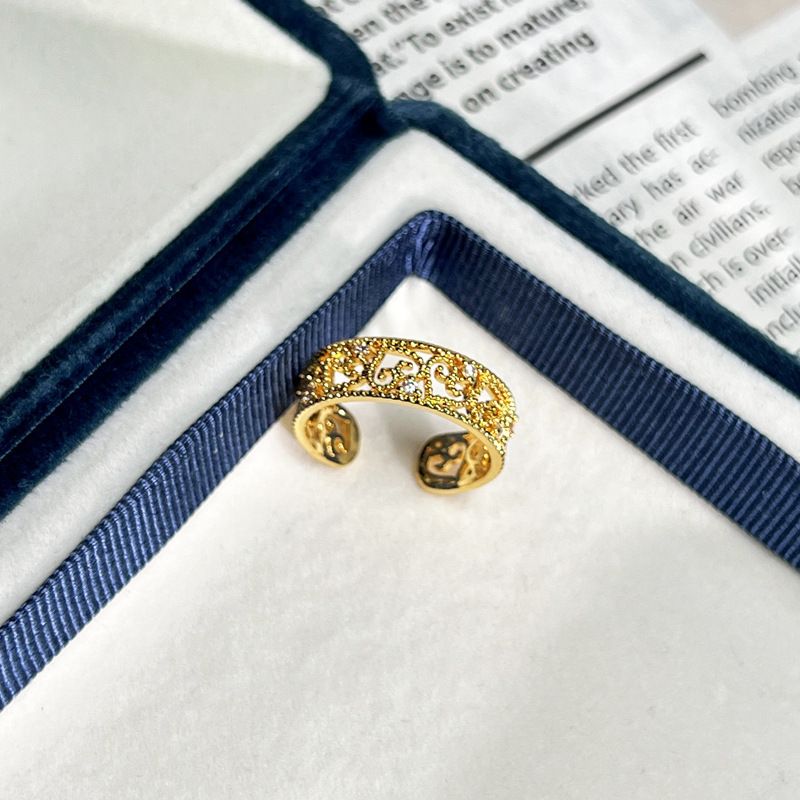 Niche Open Palace Style Zircon Light Luxury French High-end Gold Versatile Fashion Ring Accessory_voghion.com