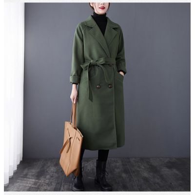 Dammekleeder Studentenmantel mat mëttlerer Taille, duebelsäiteg Wollmantel_voghion.com