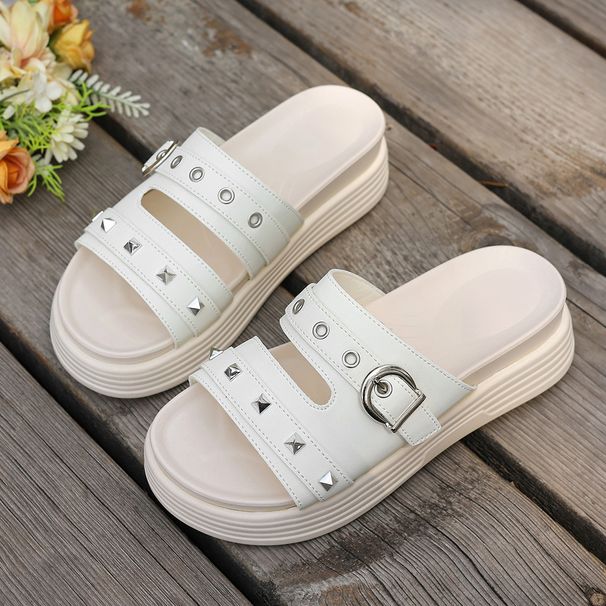 Sandálias femininas de verão, da moda, com rebites, tira única, sola grossa, para áreas internas e externas, com bico redondo, chinelos para mulheres_voghion.com