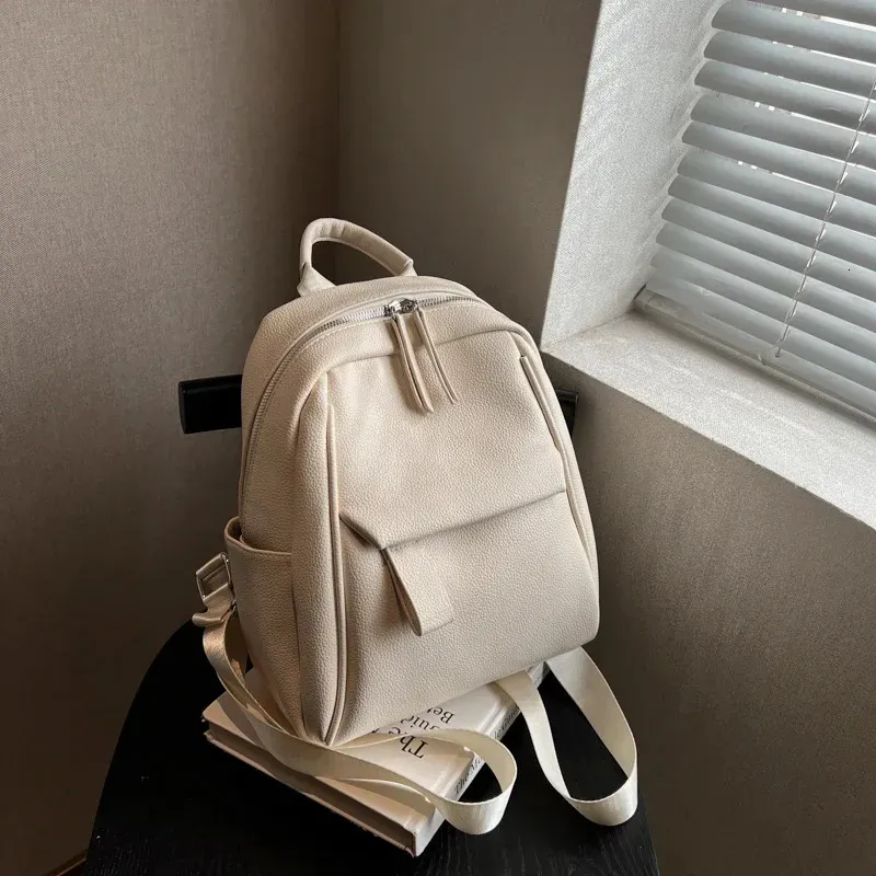 er Niedlicher, modischer Mini-Rucksack aus weichem Leder für Damen, multifunktional, kleine Schultertasche, Mädchenhandtasche 250210_voghion.com