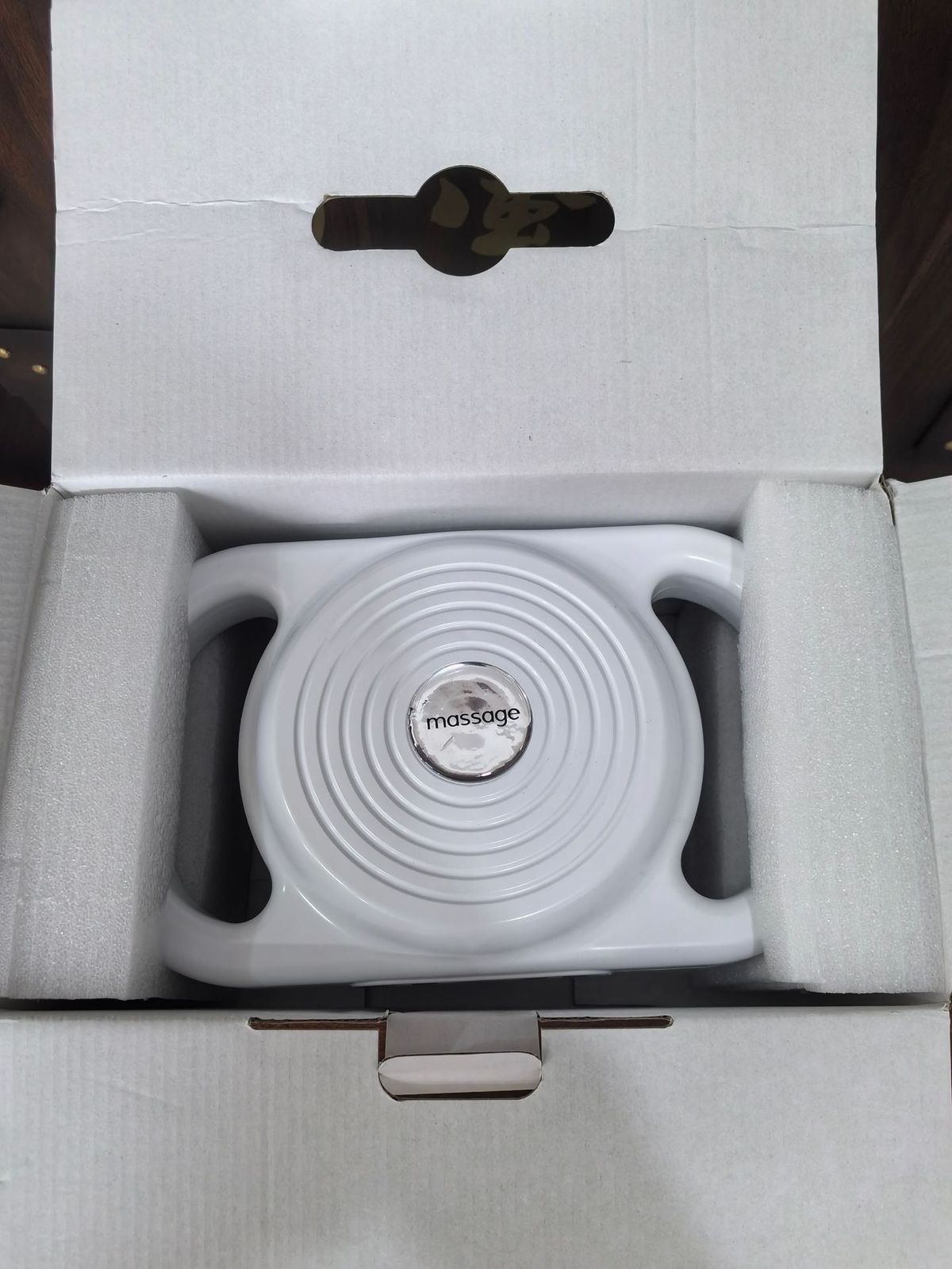 Opluedbar Fascia-Pistoul Profi-Qualitéit fir déif Récken, staarkt Vibratiounsmuskelentspannungsmassagegerät mat sechs Käpp Fascia-Pistoul_voghion.com