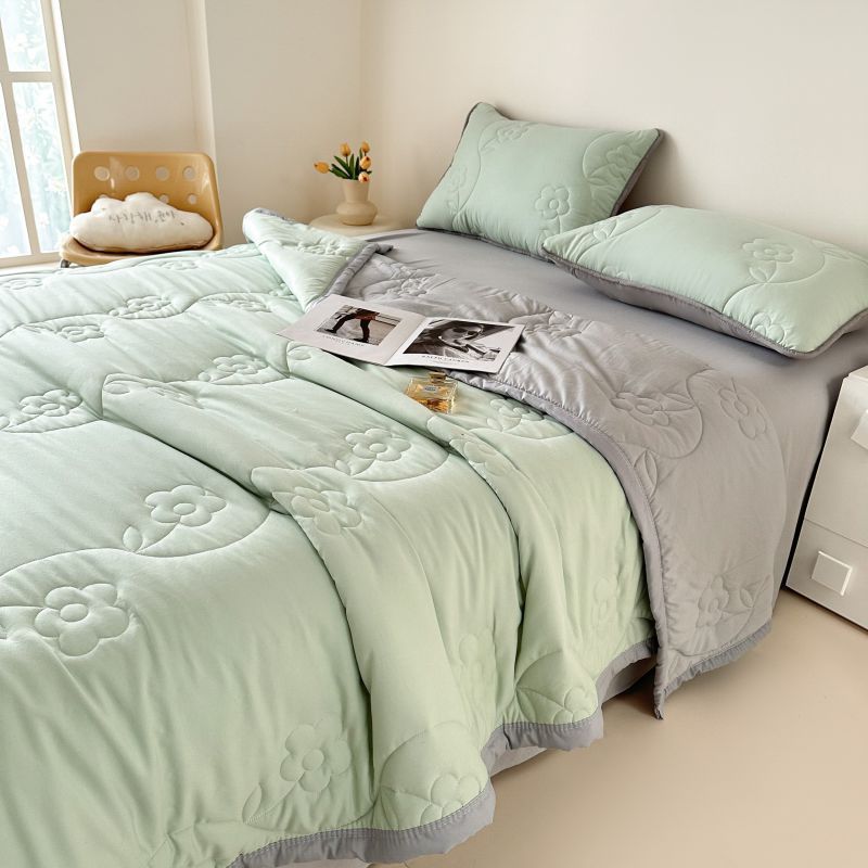Luxury Soft Knitted Cotton Quilt Lightweight Summer Blanket For Air Conditioning With Solid Color Design_voghion.com