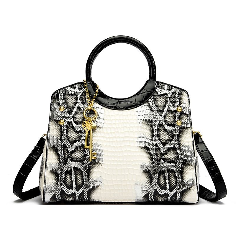 Borse Stile mamma Temperamento 2024 Nuove borse cheongsam in vera pelle Grande capacità Stile cinese Borsa da donna di mezza età_voghion.com