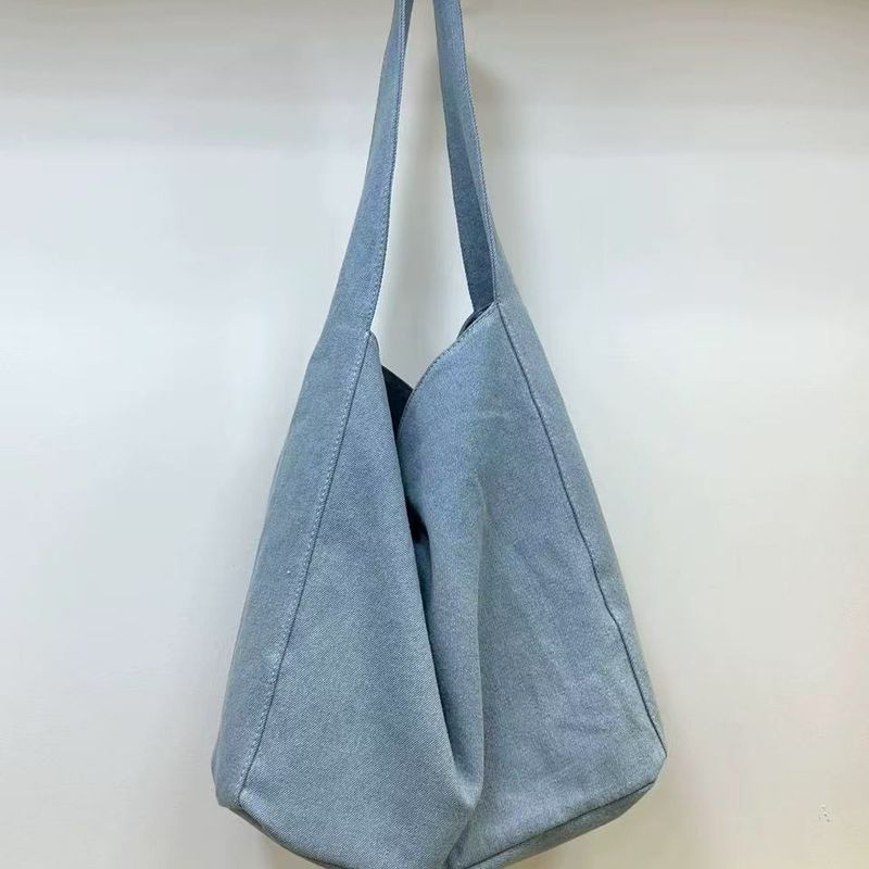 Borsa a tracolla versatile e di grande capacità, estiva, in denim, per donna, 2025_voghion.com