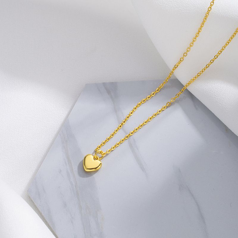 Glänzende herzförmige Halskette für Frauen Nische High-End-Design leichte Luxus Schlüsselbeinkette Liebesanhänger_voghion.com