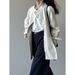 Yanshuang Trenchcoat im britischen Stil mit Stehkragen für Damen, lockerer, lässiger Kurzmantel mit Taillenbund für den Herbst 82585_voghion.com
