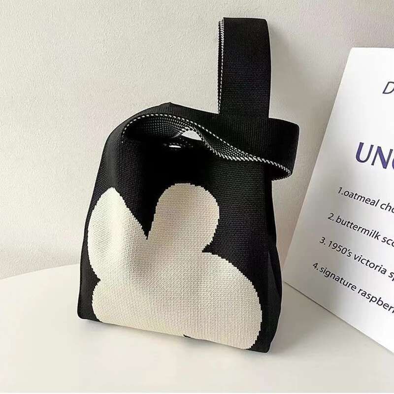 Designer-Tasche Koreanisch Wer Gestrickte Damen Umhängetasche Mode Aushöhlen Tote Damen Weibliche Gewebte Shopper Geldbörse Dame_voghion.com