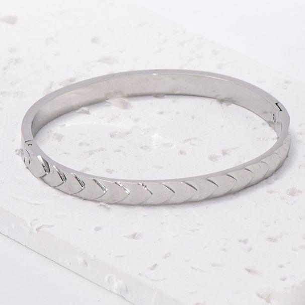 Crown Roségold Multicolor Titanstahl Armband mit lichtechtem Verschluss und offenem Diamantenbesatz_voghion.com