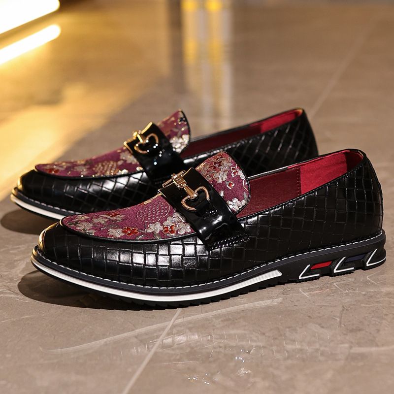 New Business 2025 Slip-On Schwarze formelle Herren-Lederschuhe_voghion.com