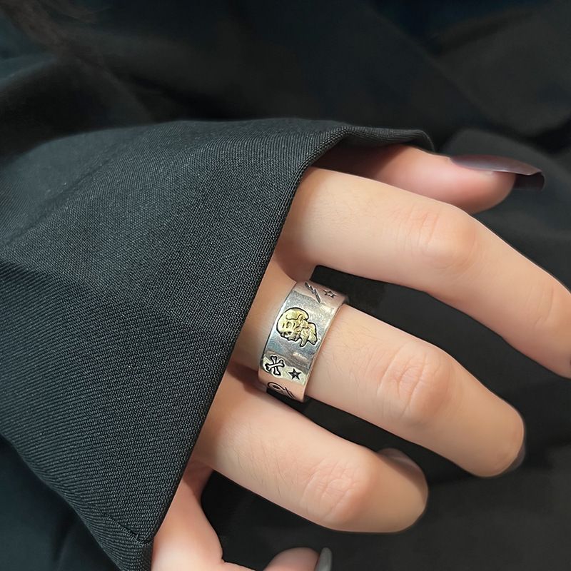 Fashionable men's retro old creative design dragon print pattern ring female niche skull color split index finger ring_voghion.com