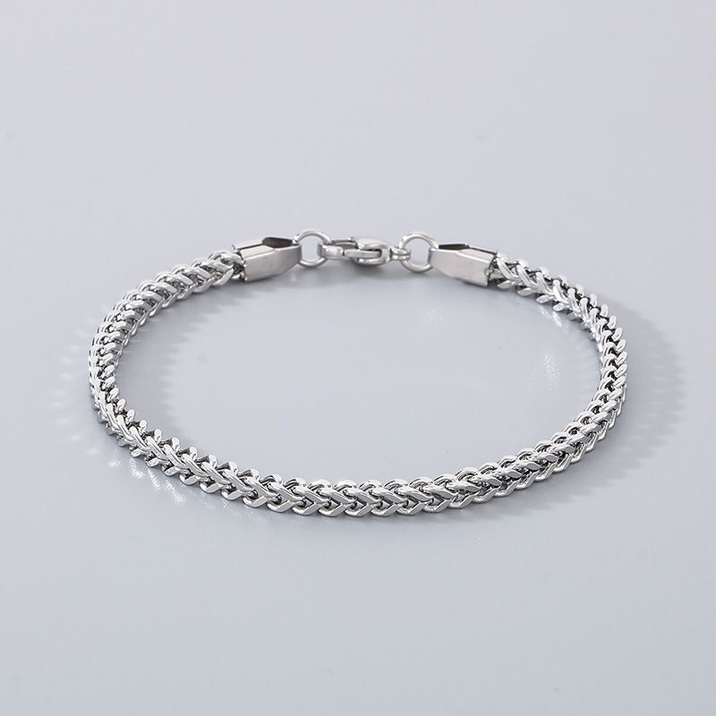 Bracciale a catena cubana in acciaio inossidabile per uomo e donna - Gioielli unisex in acciaio al titanio resistenti con design geometrico_voghion.com