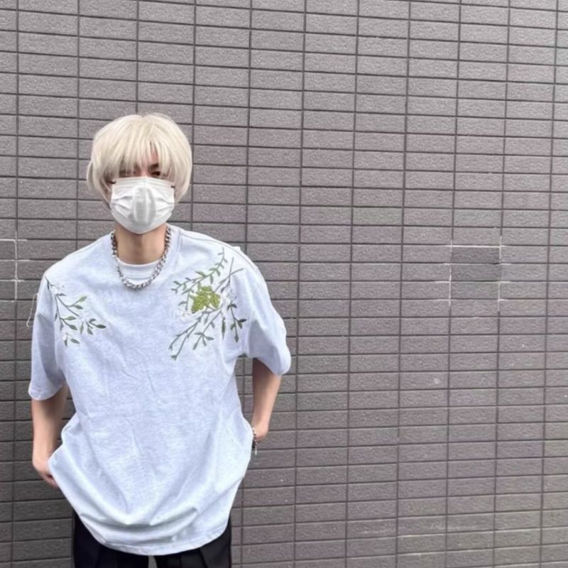 Maglietta unisex a maniche corte con ricamo floreale – T-shirt in cotone di alta moda per uomo e donna_voghion.com