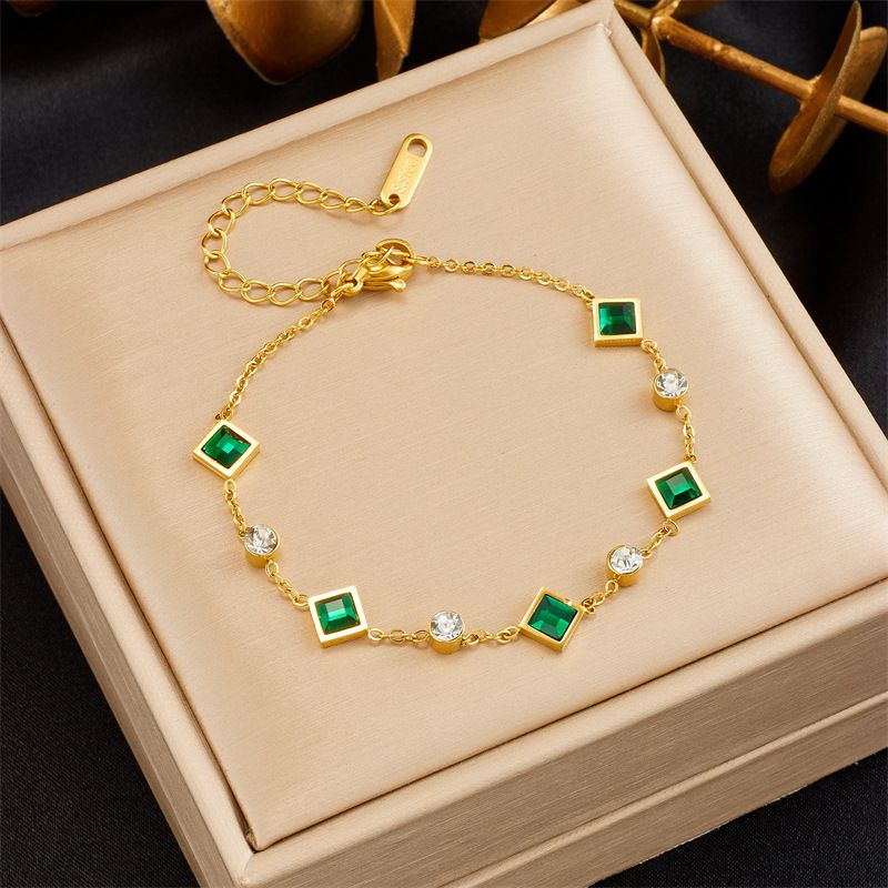 Niche fashion light luxury emerald cut square zircon simple hand jewelry bracelet_voghion.com