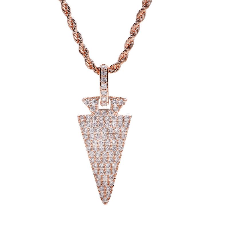 Unisex New Style Pfeilanhänger Mikro eingelegter Zirkon Karottenanhänger Volldiamant Hip Hop Anhänger Echtgold Halskette_voghion.com