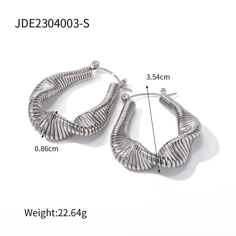 Pendientes de alambre trenzado acanalado plisado de acero inoxidable chapado en oro estilo Instagram, pendientes de mujer que no se decoloran_voghion.com