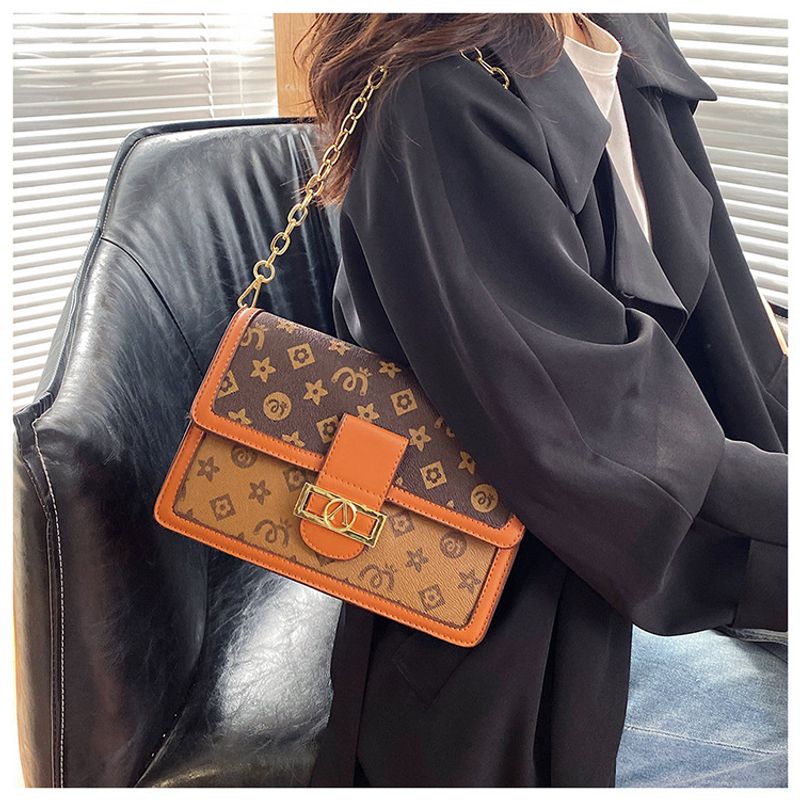 P7This Year's Popular Bag Women's 2023 New Print Retro Small Square Bag One-shoulder Messenger Bag Net Red Postman Bag Women_voghion.com