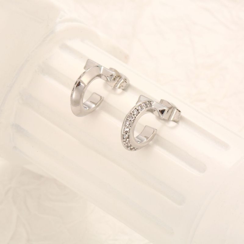 Orecchini unisex intarsiati con diamanti Orecchini di alta qualità semplici e alla moda Design di nicchia_voghion.com