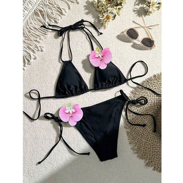 2025 New European And American Bikini Ladies Sexy Lace-up Three-point Flower Split Swimsuit_voghion.com