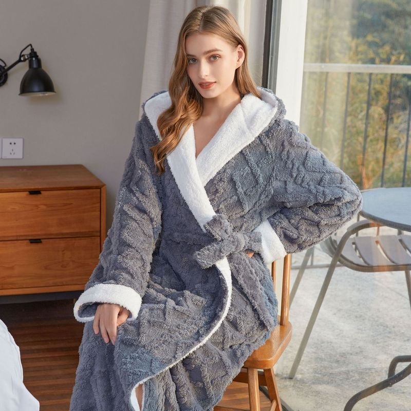   Men's  fully managed cross border extended hooded jacquard flannel nightgown female thick warm couple pajamas bathrobe_voghion.com